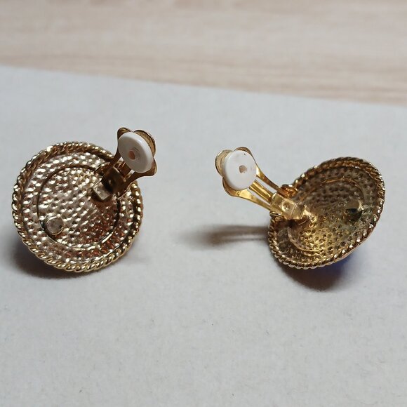Vintage Gold Tone with Blue Stone Clip On Earrings Fashion Costume Jewelry #85 - Picture 5 of 13